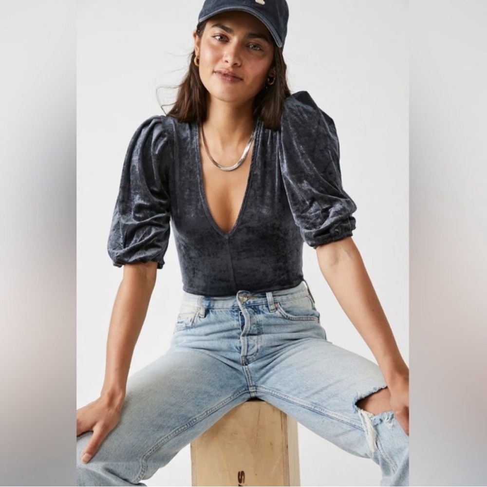 Free People intimately crushed velvet bodysuit size large